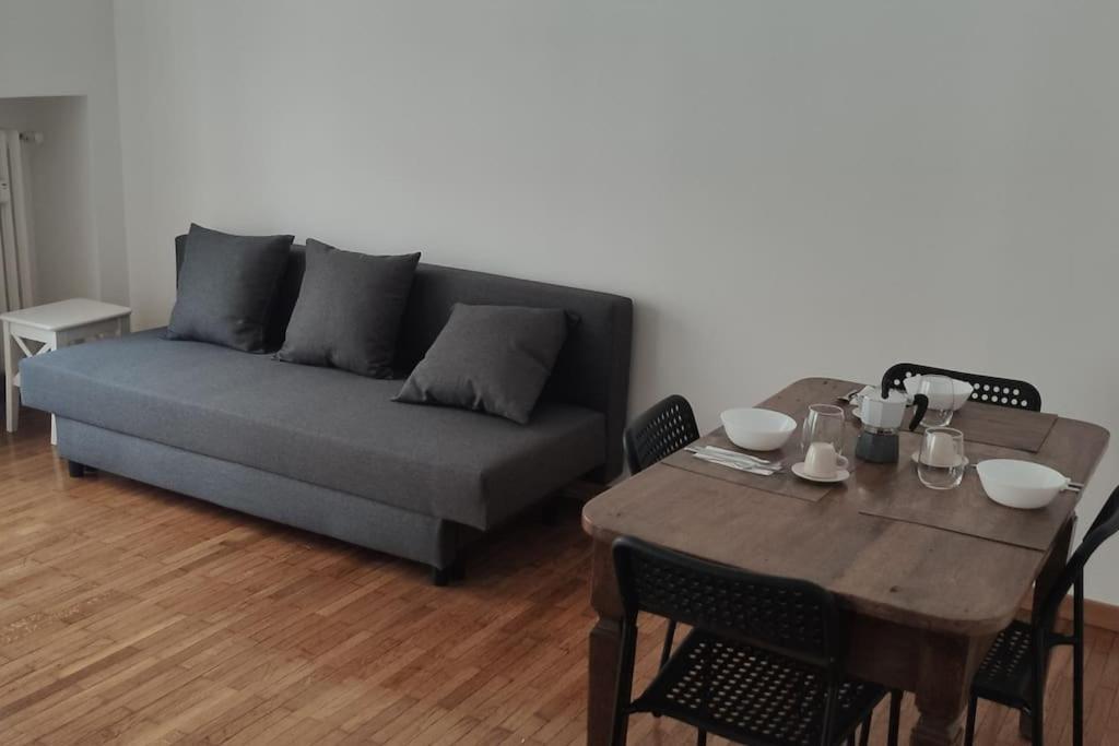 Incantevole Appartamento Via Molino Delle Armi Milan Extérieur photo